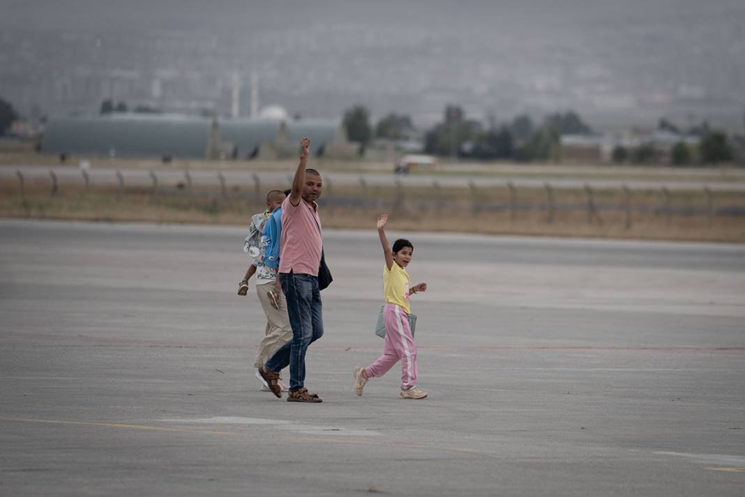 Erzurum’da zorunlu iniş yapan uçak, Hindistan’a döndü 15